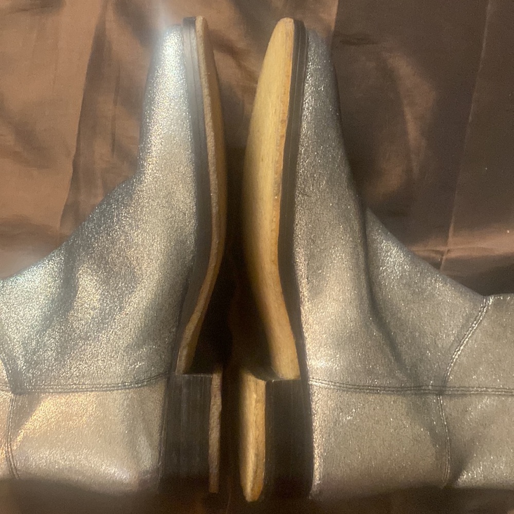 FREE PEOPLE Luna Womens Leather Ankle Zipper Boots metallic size 8 Silver 🎀 New - Picture 6 of 10